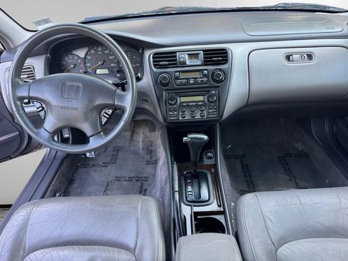 Used 2000 Honda Accord EX image 11