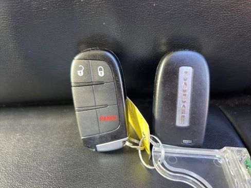 Certified 2020 Dodge Durango GT image 30