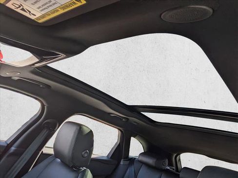 New 2026 Land Rover Range Rover Velar S image 17