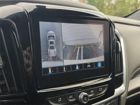 Certified 2023 Chevrolet Traverse Premier w/ LPO, Floor Liner Package image 27