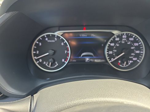 New 2025 Nissan Sentra SV w/ Trunk Package image 7