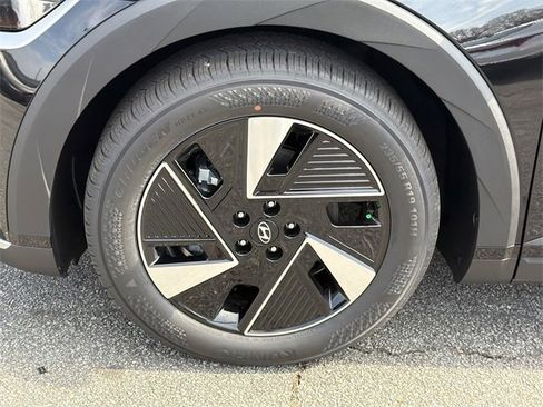 New 2026 Hyundai Ioniq 5 SEL image 11