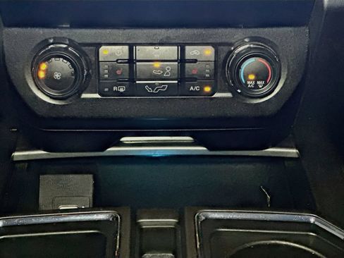 Certified 2019 Ford F150 XLT w/ Equipment Group 302A Luxury AWD/4WD image 16