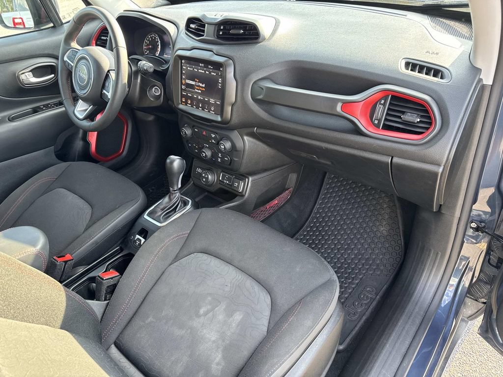 Used 2023 Jeep Renegade Trailhawk AWD/4WD image 23