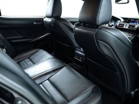 Used 2016 Lexus IS 200t image 22