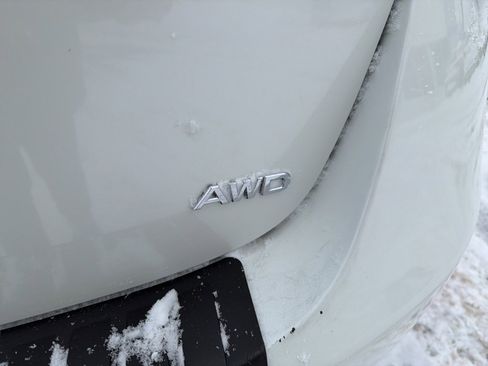 Used 2015 Nissan Rogue S w/ Convenience Package image 11