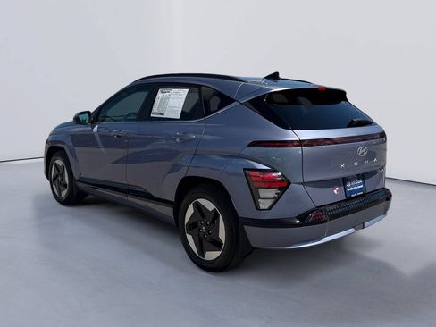 Certified 2024 Hyundai Kona Limited FWD image 5