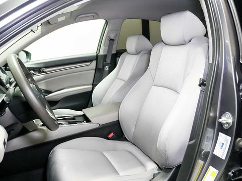 Used 2020 Honda Accord LX image 16