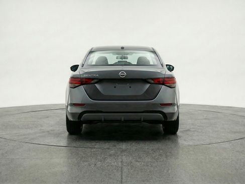 Used 2025 Nissan Sentra SV image 7