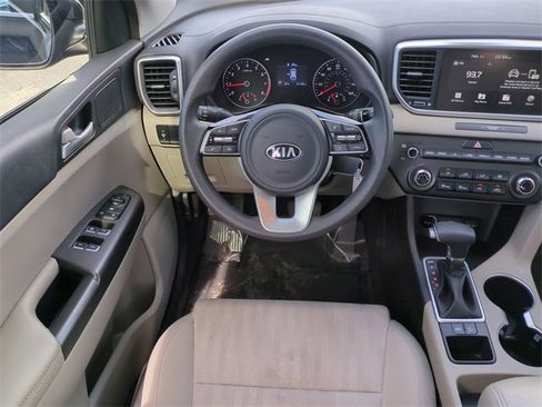 Used 2021 Kia Sportage LX image 18