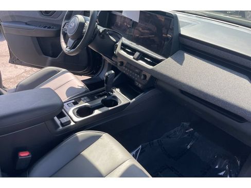 Certified 2026 Subaru Outback Premium AWD/4WD image 19