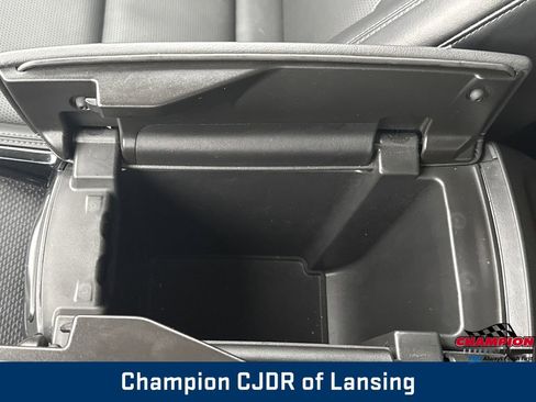 Used 2024 Buick Envision Preferred image 28