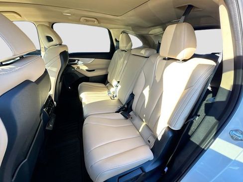 Certified 2025 Acura MDX SH-AWD image 26