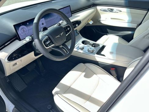 New 2026 Genesis GV70 2.5T Advanced image 14