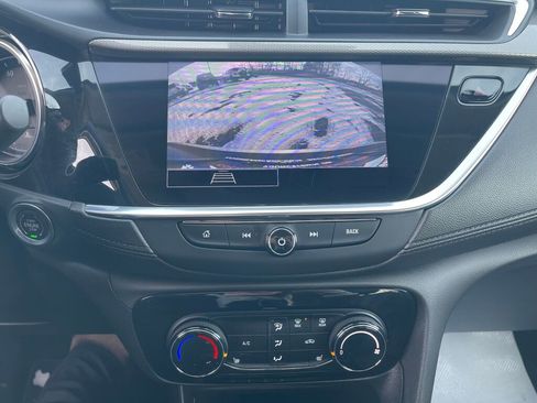 Used 2021 Buick Encore GX Preferred w/ Cold Weather Comfort Package image 8