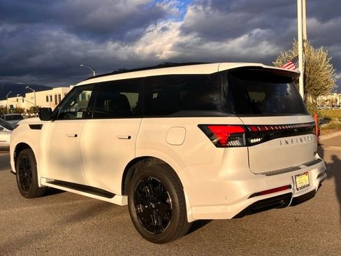 Certified 2026 INFINITI QX80 4WD w/ Sport Exterior Package image 3