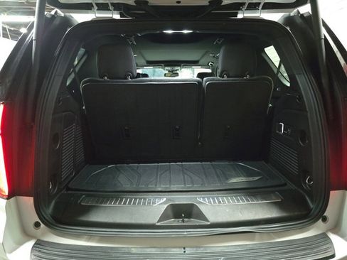 Used 2023 Chevrolet Tahoe RST w/ Luxury Package image 13