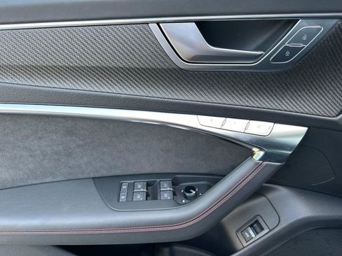 Certified 2025 Audi RS 6 performance AWD/4WD image 11