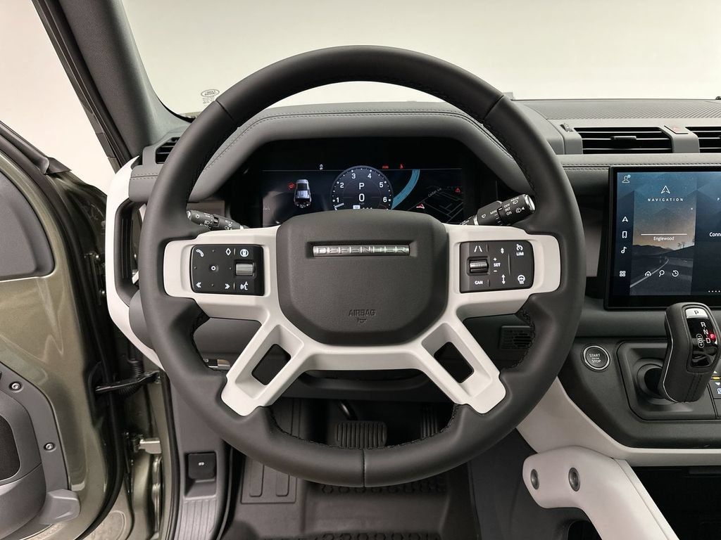 Used 2025 Land Rover Defender 110 S AWD/4WD image 14
