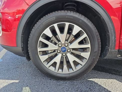Used 2020 Ford Escape Titanium AWD/4WD image 35
