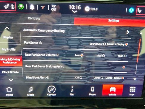 Used 2024 Dodge Durango GT AWD/4WD image 40