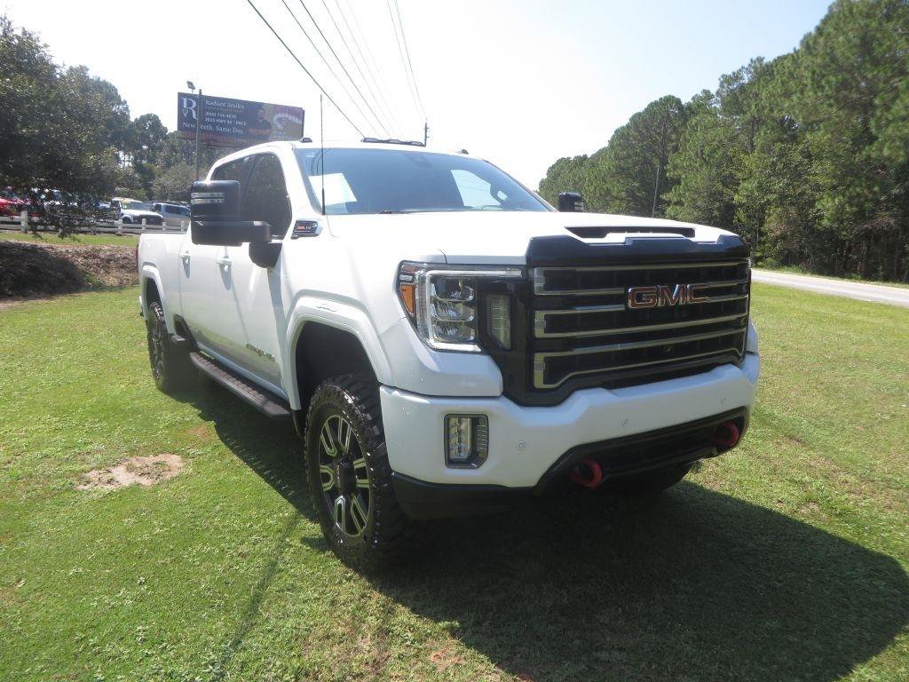 Used 2022 GMC Sierra 2500 AT4 w/ AT4 Premium Plus Package AWD/4WD image 4