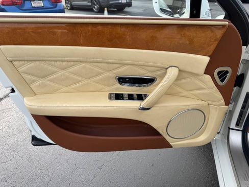 Used 2016 Bentley Flying Spur V8 AWD/4WD image 5
