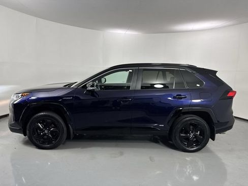 Used 2020 Toyota RAV4 XSE w/ XSE Grade Weather Package AWD/4WD image 31