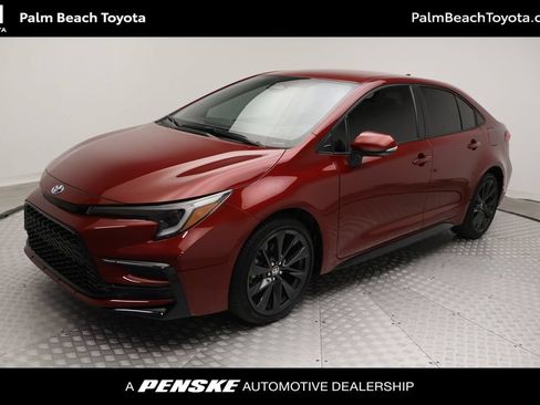 Certified 2025 Toyota Corolla SE FWD image 1