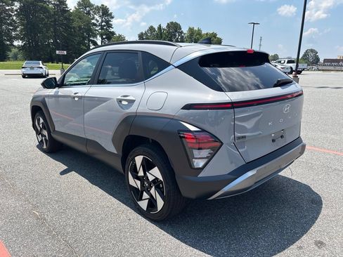 Used 2024 Hyundai Kona Limited AWD/4WD image 7