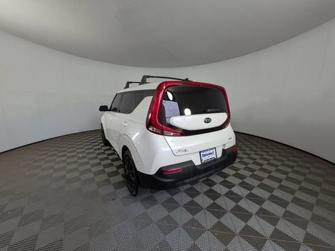 Used 2021 Kia Soul LX FWD image 11