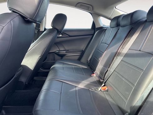 Used 2018 Honda Civic EX image 10