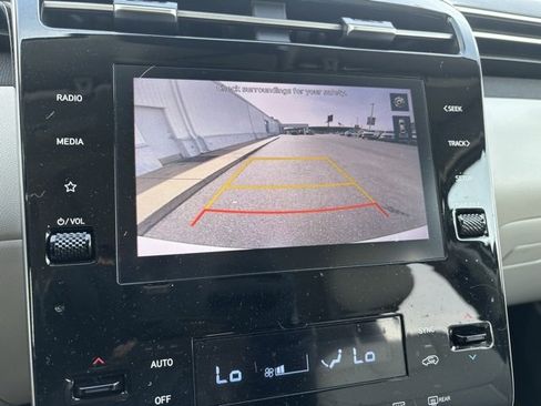 Used 2023 Hyundai Tucson SEL w/ Convenience Package image 3