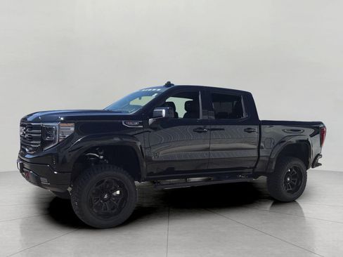 New 2026 GMC Sierra 1500 AT4 w/ AT4 Premium Package AWD/4WD image 1