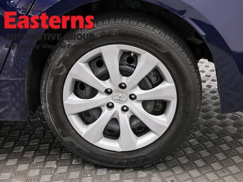 Used 2023 Toyota Corolla LE w/ Carpet Mat Package (TMS) FWD image 29