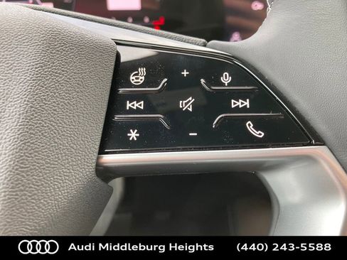 Used 2025 Audi Q5 Premium Plus w/ Premium Plus image 34