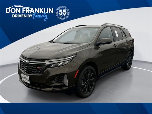 Used 2023 Chevrolet Equinox RS image 1