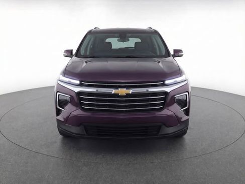 Used 2024 Chevrolet Traverse LT image 5