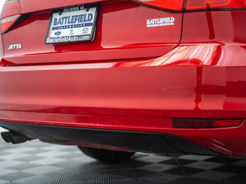 Used 2015 Volkswagen Jetta S FWD image 9