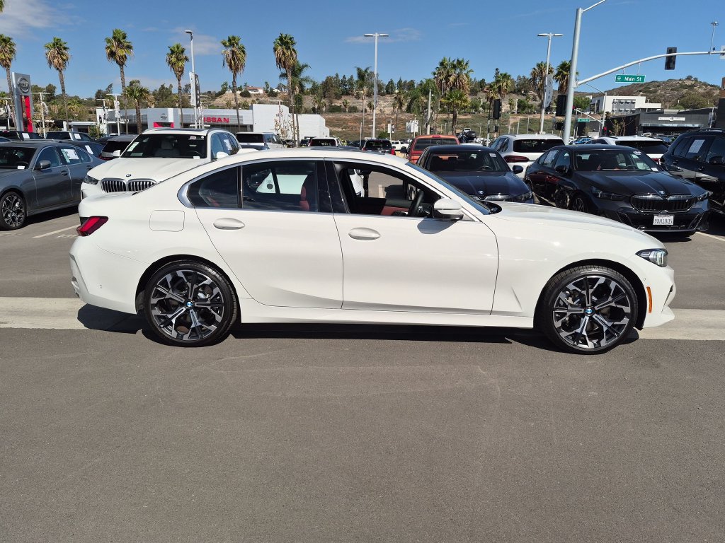 Used 2026 BMW 330i Sedan RWD image 3