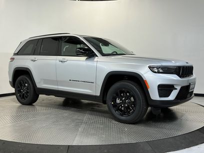 New 2025 Jeep Grand Cherokee Altitude