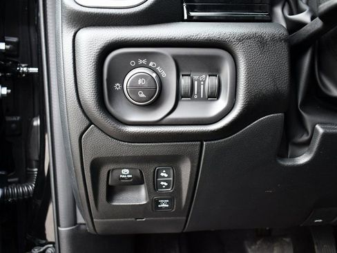 New 2026 RAM 1500 Laramie w/ Night Edition image 16