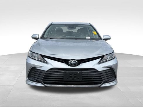 Used 2022 Toyota Camry LE w/ Cold Weather Package AWD/4WD image 23