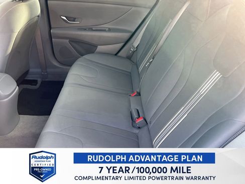 Used 2023 Hyundai Elantra SEL image 25