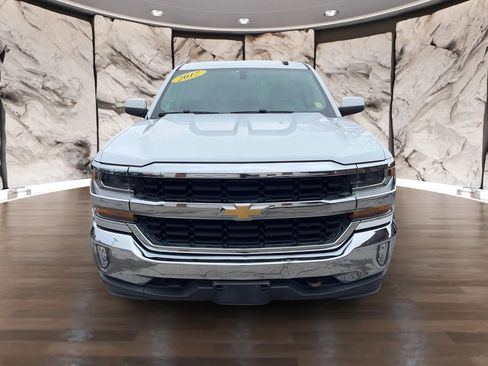 Used 2017 Chevrolet Silverado 1500 LT w/ All Star Edition image 37