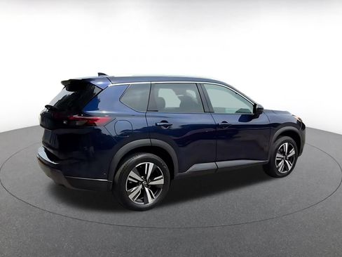 Used 2026 Nissan Rogue SL FWD image 15