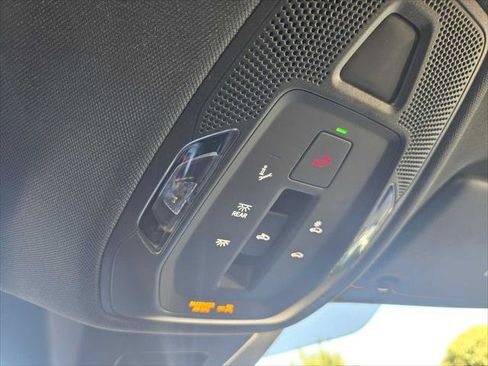 New 2025 Audi Q5 Prestige image 34