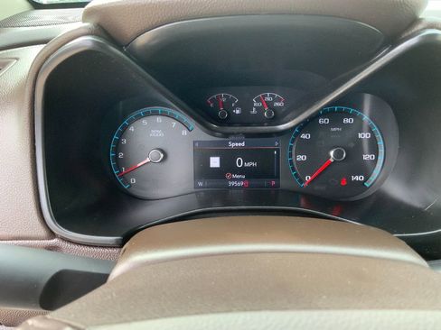 Used 2021 GMC Canyon Denali image 13