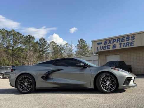 Used 2022 Chevrolet Corvette Stingray Premium Conv w/ Z51 Performance Package image 7