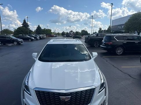 Used 2023 Cadillac XT5 Premium Luxury AWD/4WD image 5